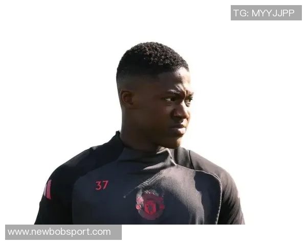 枪手小将安努斯曾在热刺青训成长并自称是拉什福德的弟弟