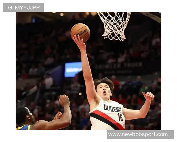 杨瀚森在强敌面前展现勇气上半场表现对比下半场更胜一筹